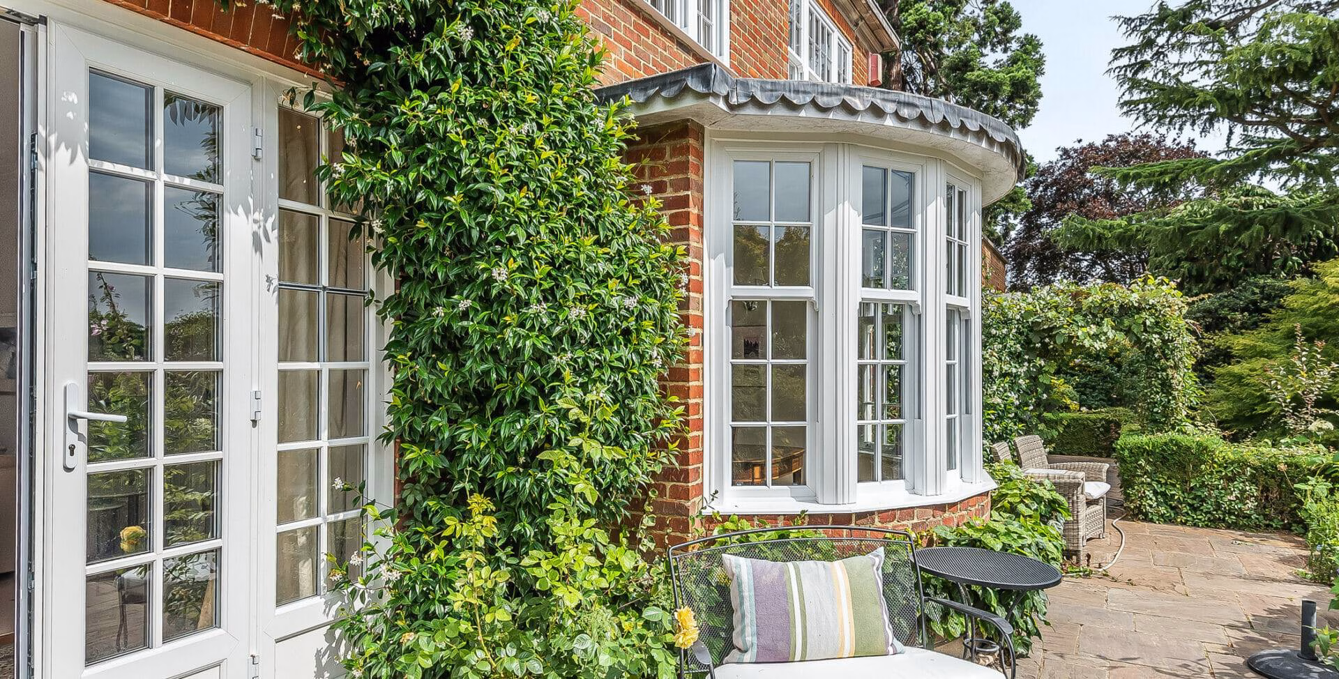 bow and bay windows