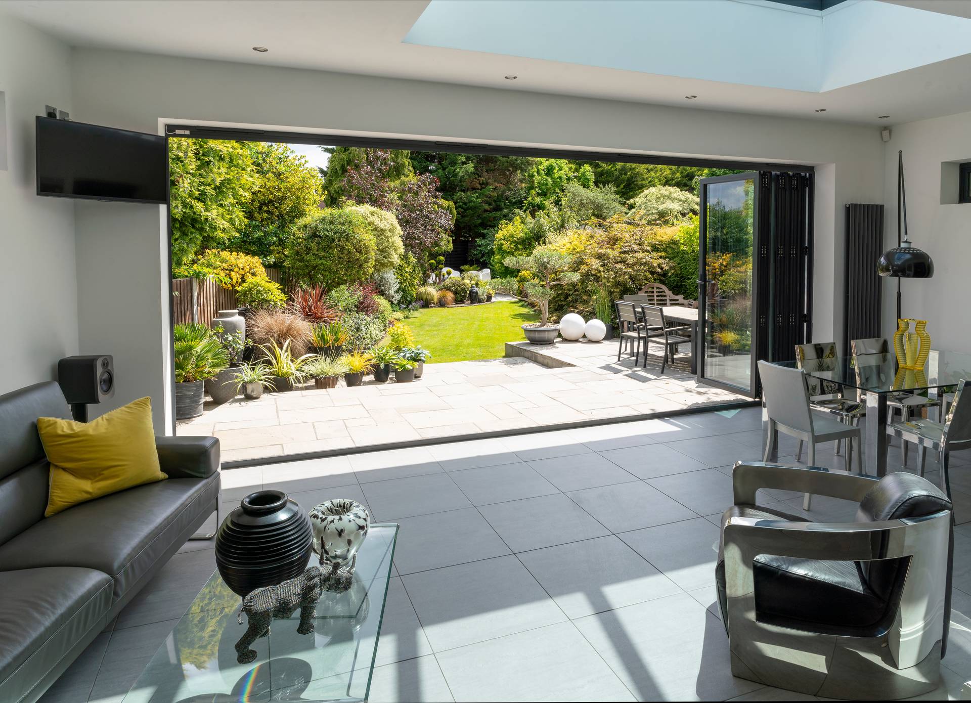 Maximising Home Aesthetics With Bifold Doors